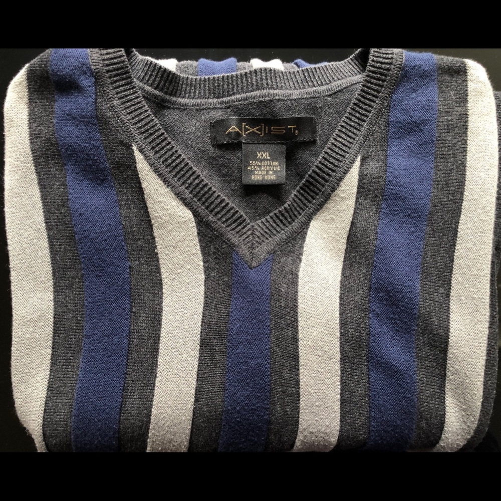 Axist Men’s V Neck Sweater